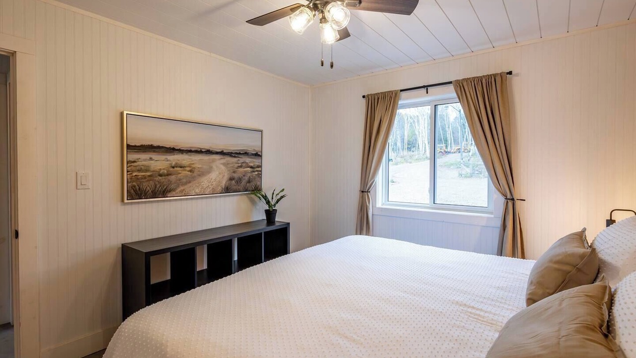 Photo of Bedroom in Restoule