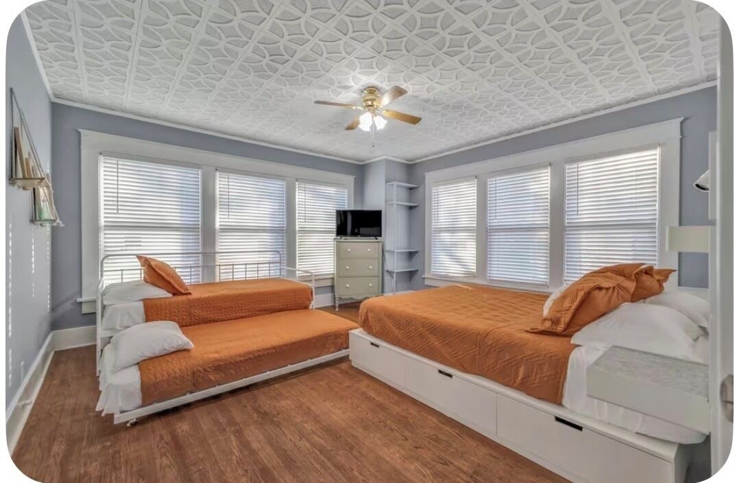 Photo of Bedroom in Webb City