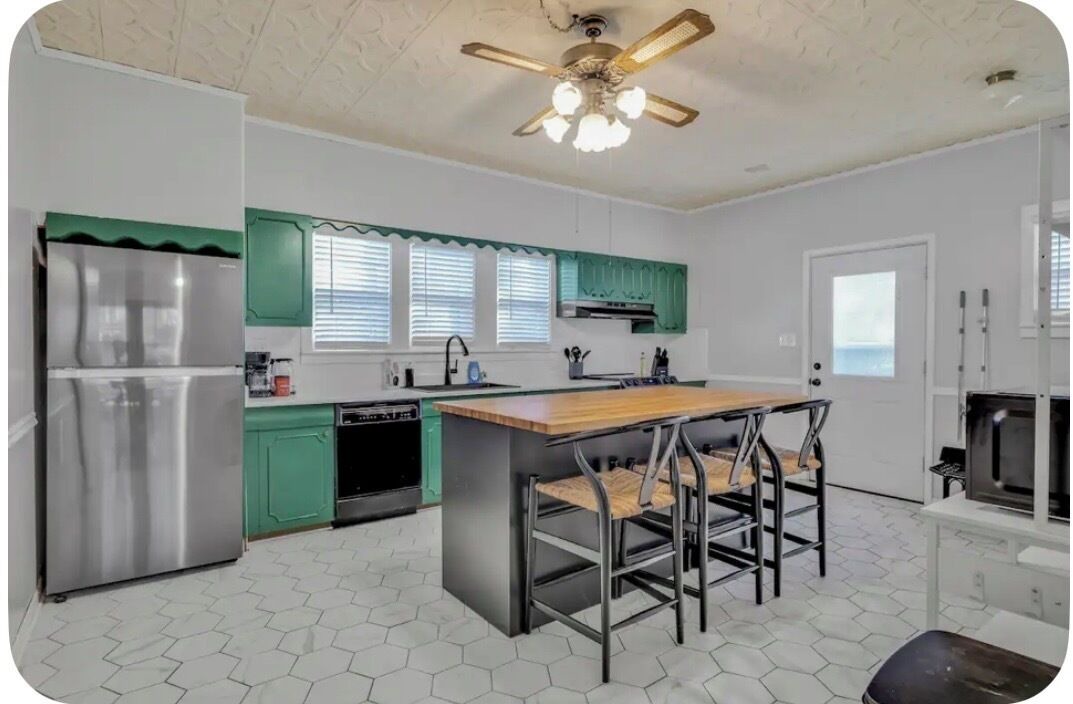Photo of Kitchen in Webb City