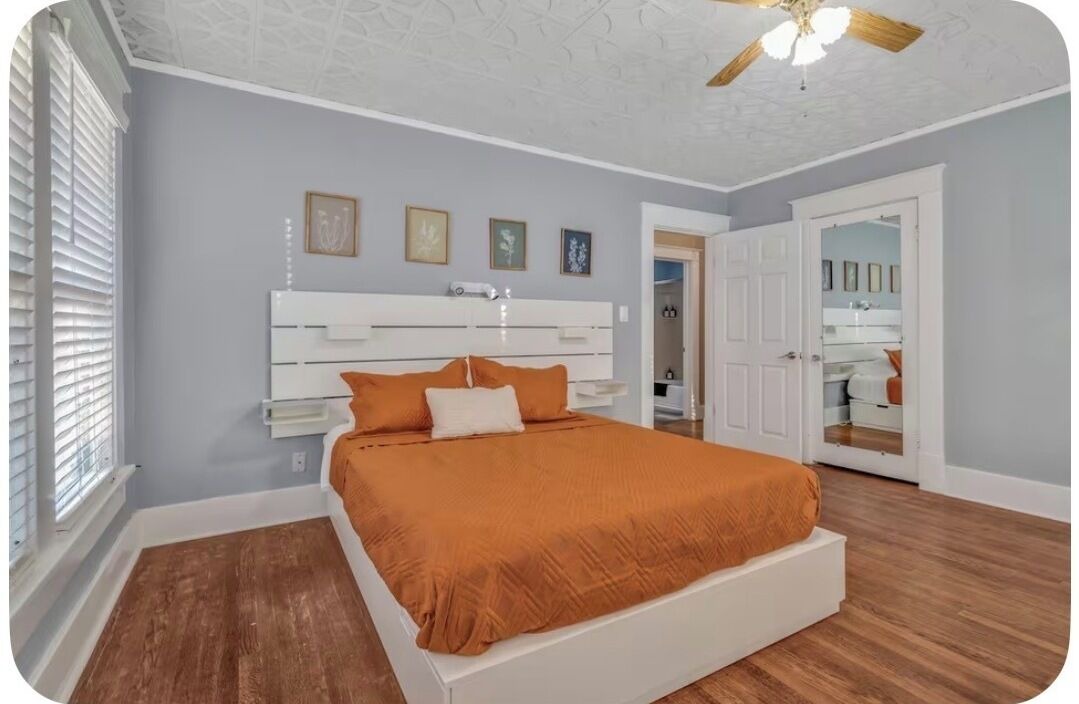 Photo of Bedroom in Webb City