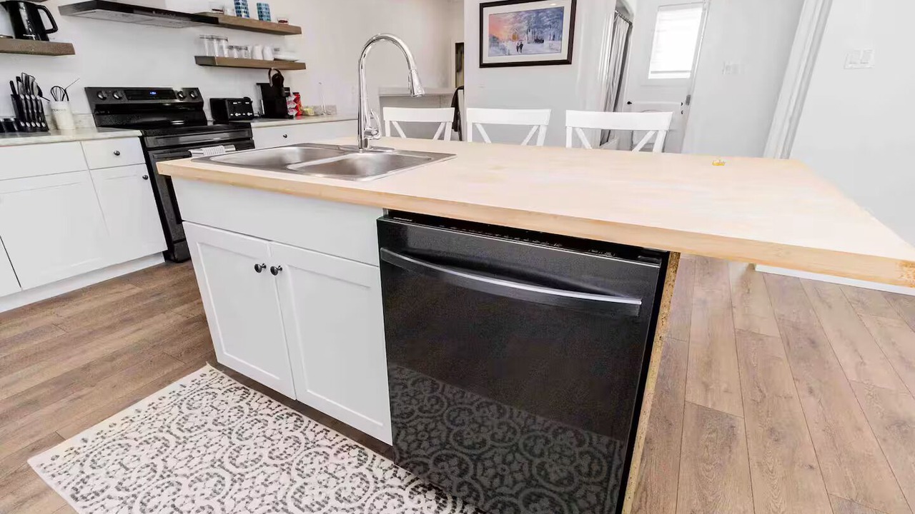 Photo of Kitchen in Deer Lake
