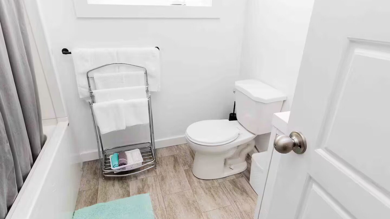 Photo of Bathroom in Deer Lake