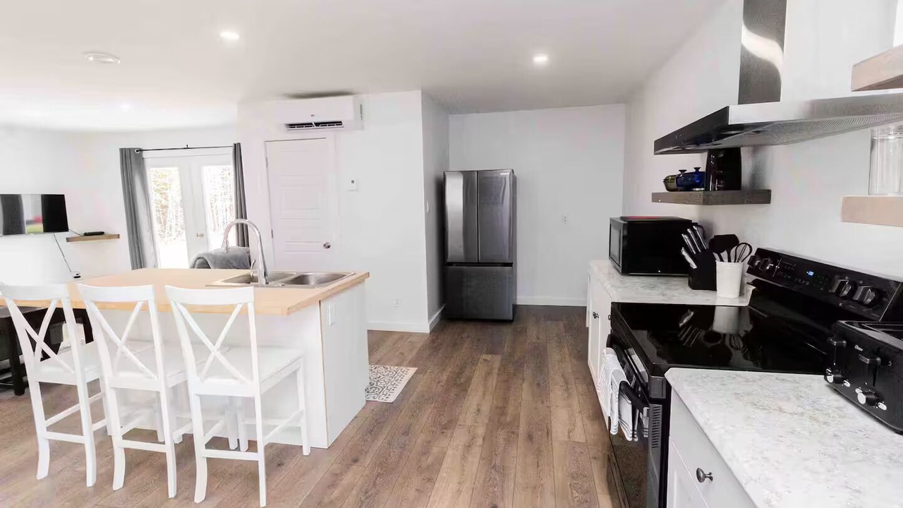 Photo of Kitchen in Deer Lake