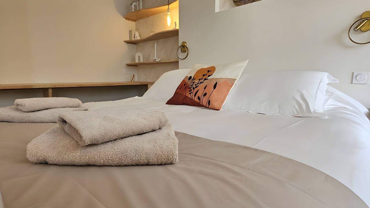 Photo of Bedroom in Prayssas