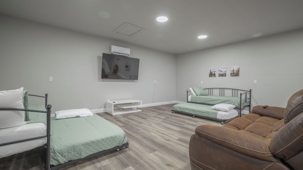 Photo of Bedroom in Joplin