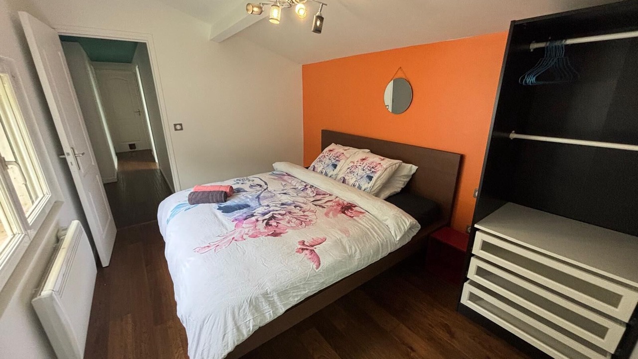 Photo of Bedroom in Le Plessis-Pate