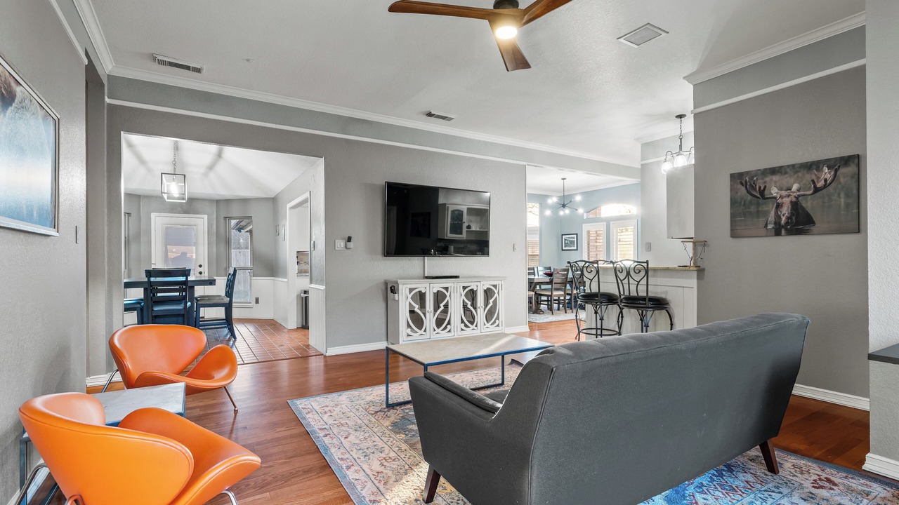Photo of Livingroom in Bedford