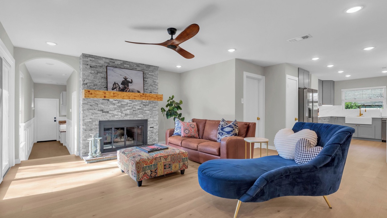 Photo of Livingroom in North Dallas