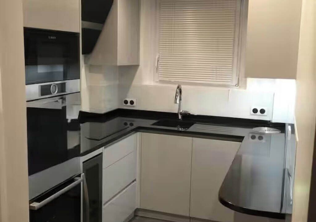 Photo of Kitchen in Centre