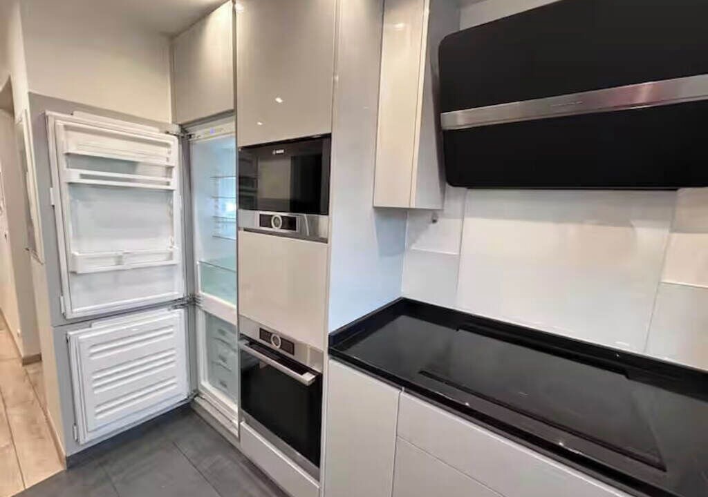Photo of Kitchen in Centre