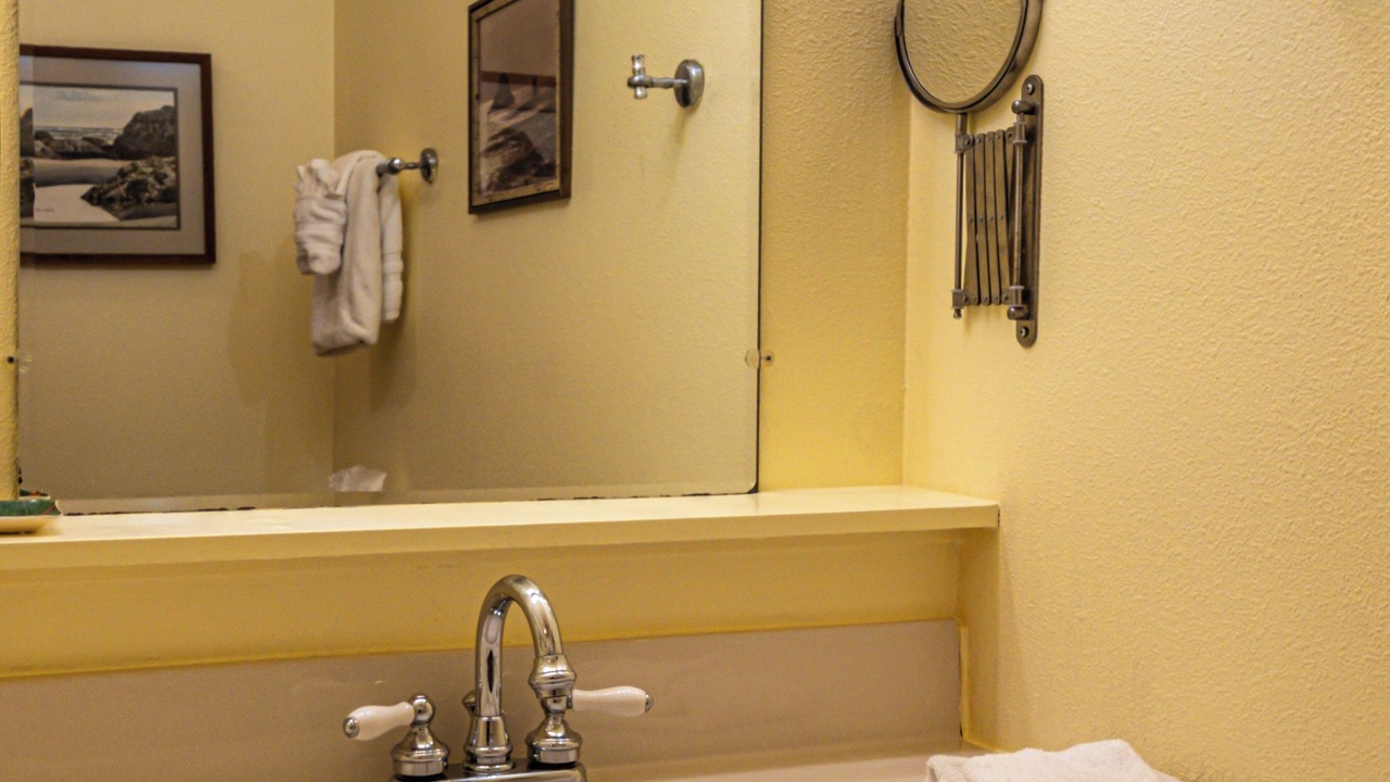 Photo of Bathroom in Tolovana Park