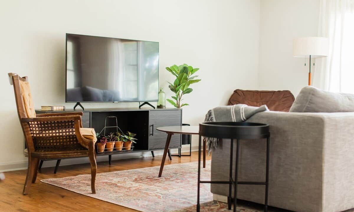 Photo of Livingroom in College Hills Estates