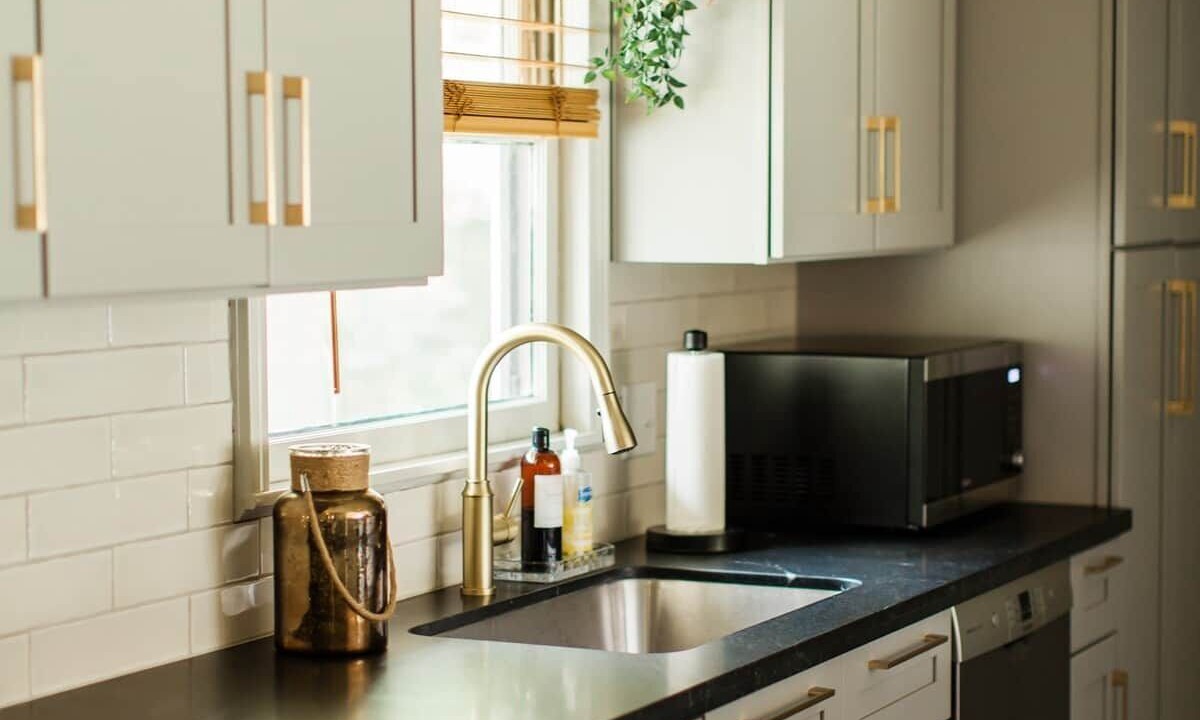 Photo of Kitchen in College Hills Estates