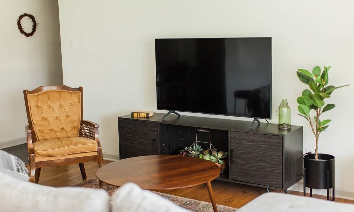 Photo of Livingroom in College Hills Estates