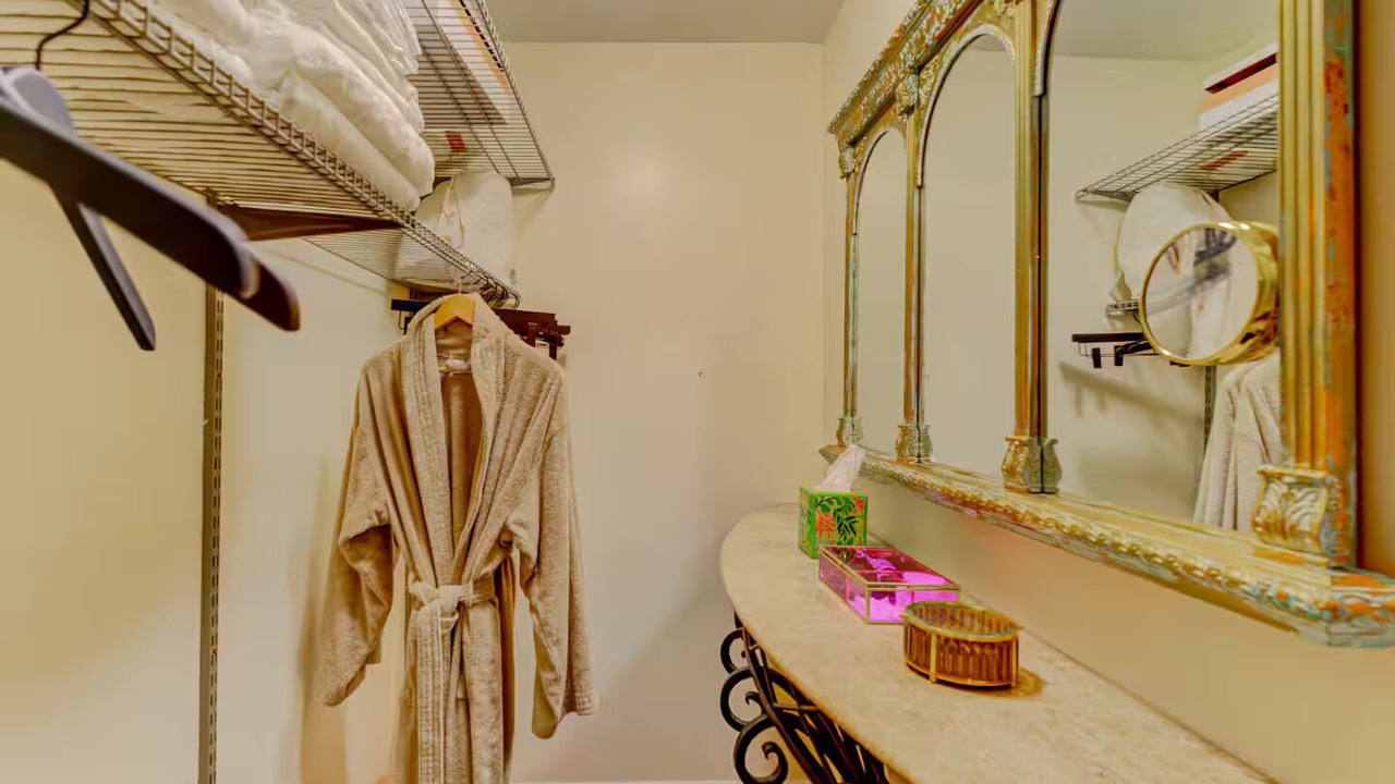 Photo of Others in SeaTac