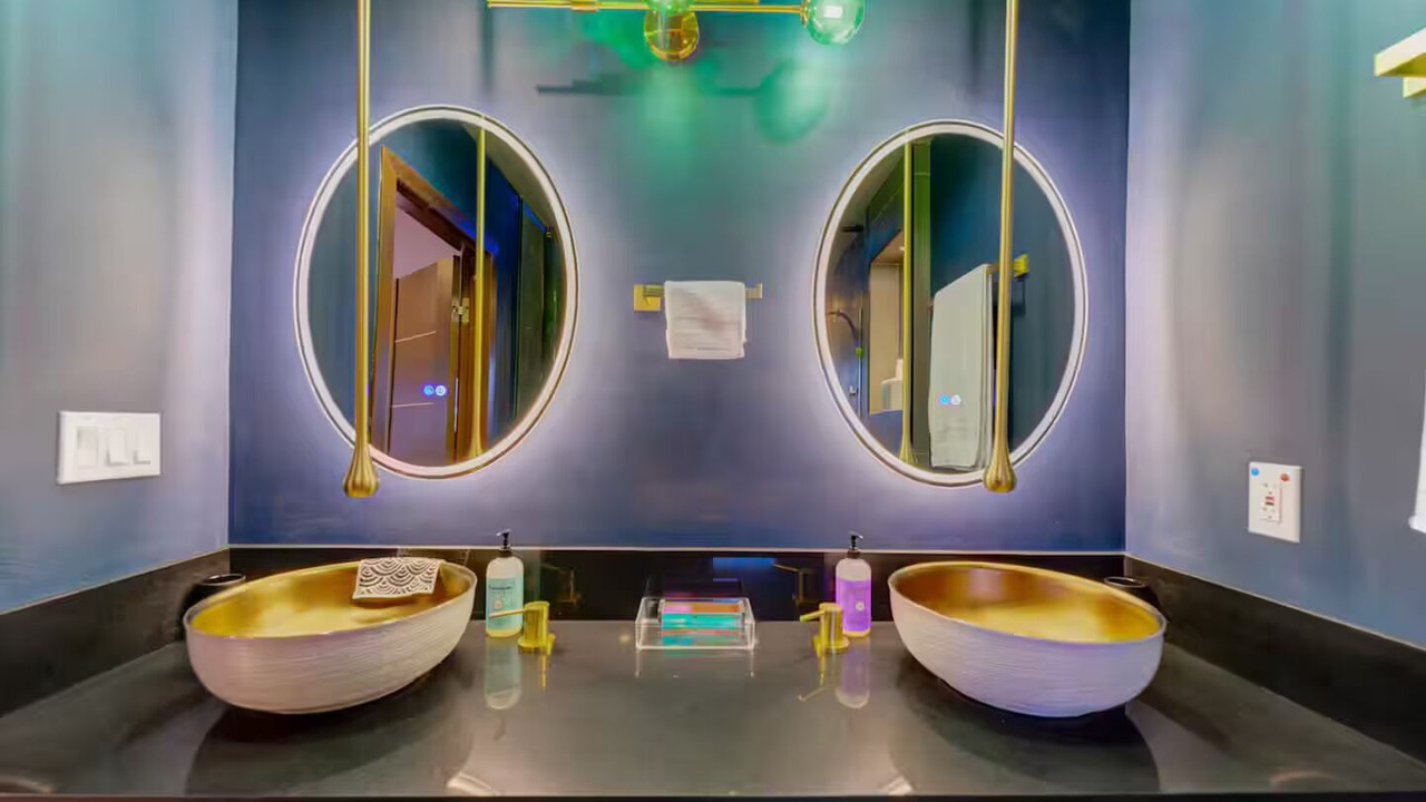 Photo of Bathroom in SeaTac