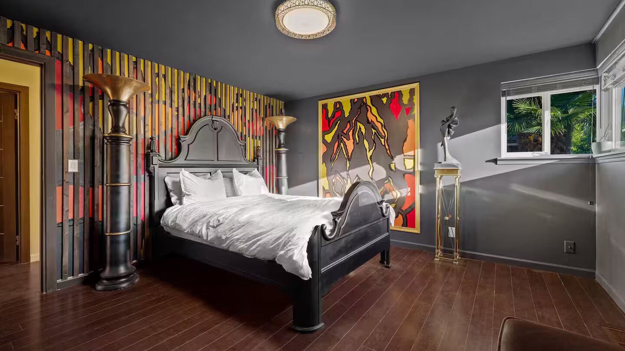 Photo of Bedroom in SeaTac