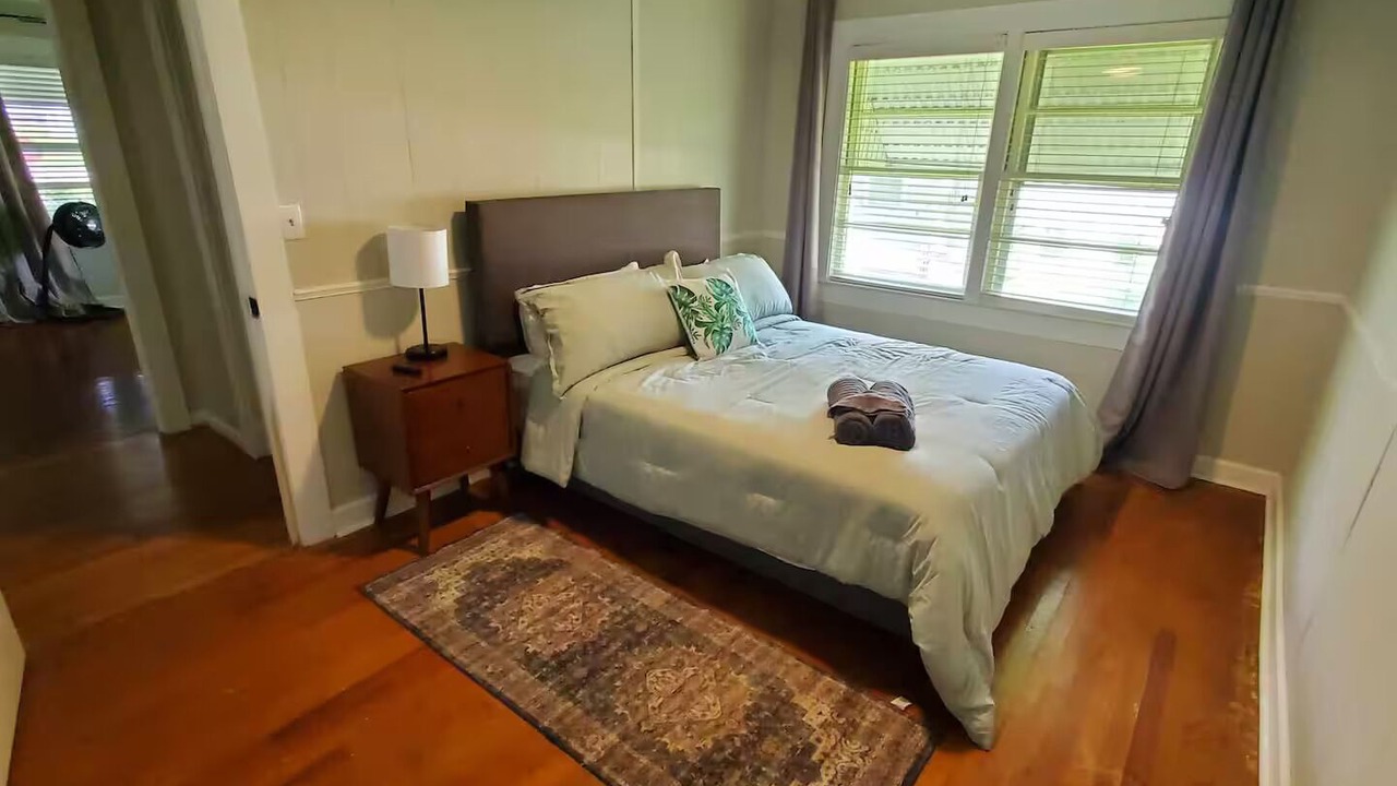 Photo of Bedroom in Lanett