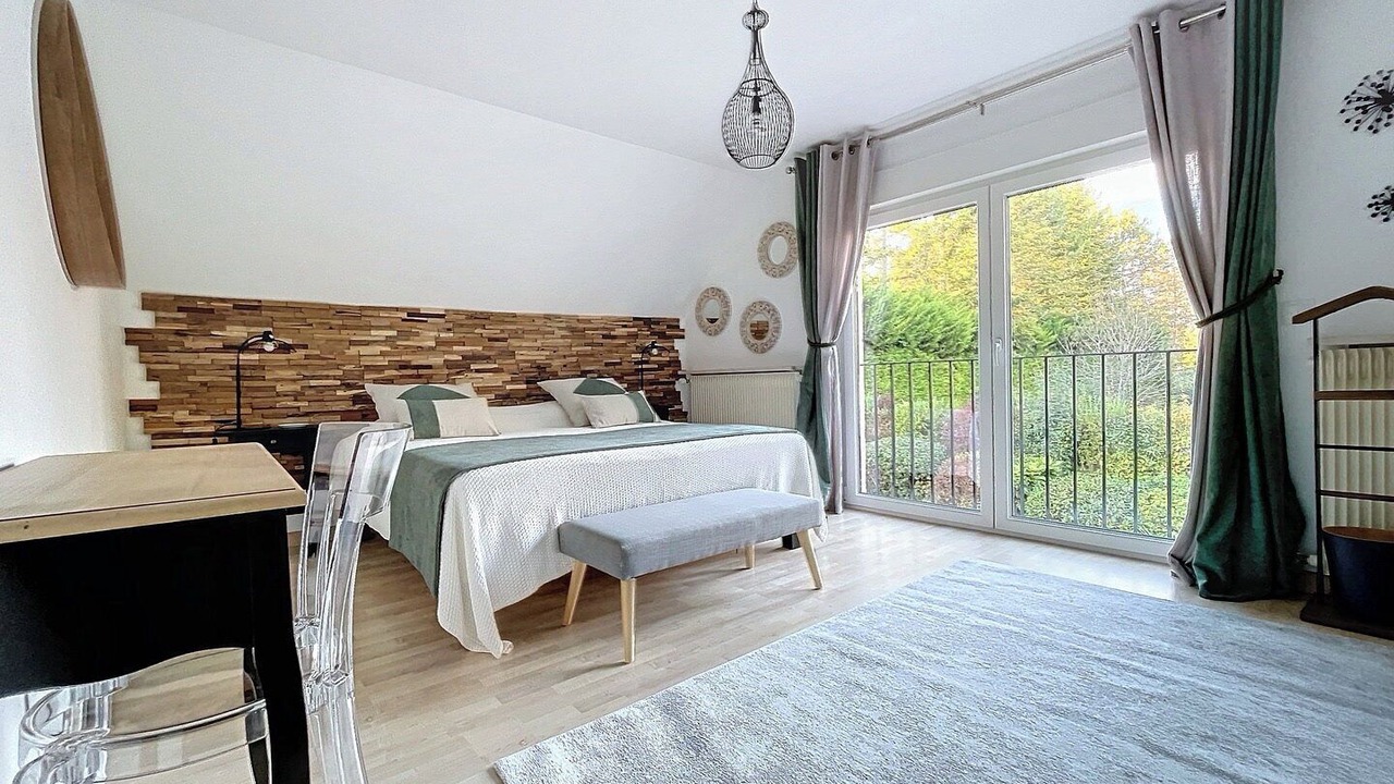 Photo of Bedroom in Samoreau