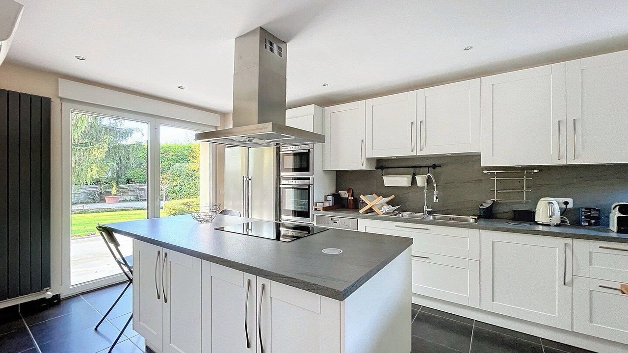 Photo of Kitchen in Samoreau