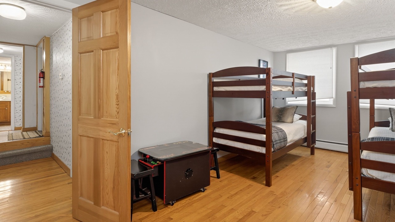 Photo of Bedroom in Seneca Falls