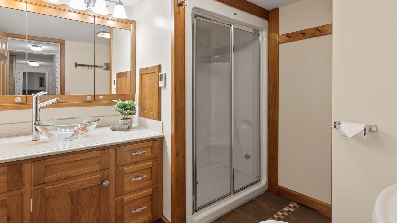 Photo of Bathroom in Seneca Falls