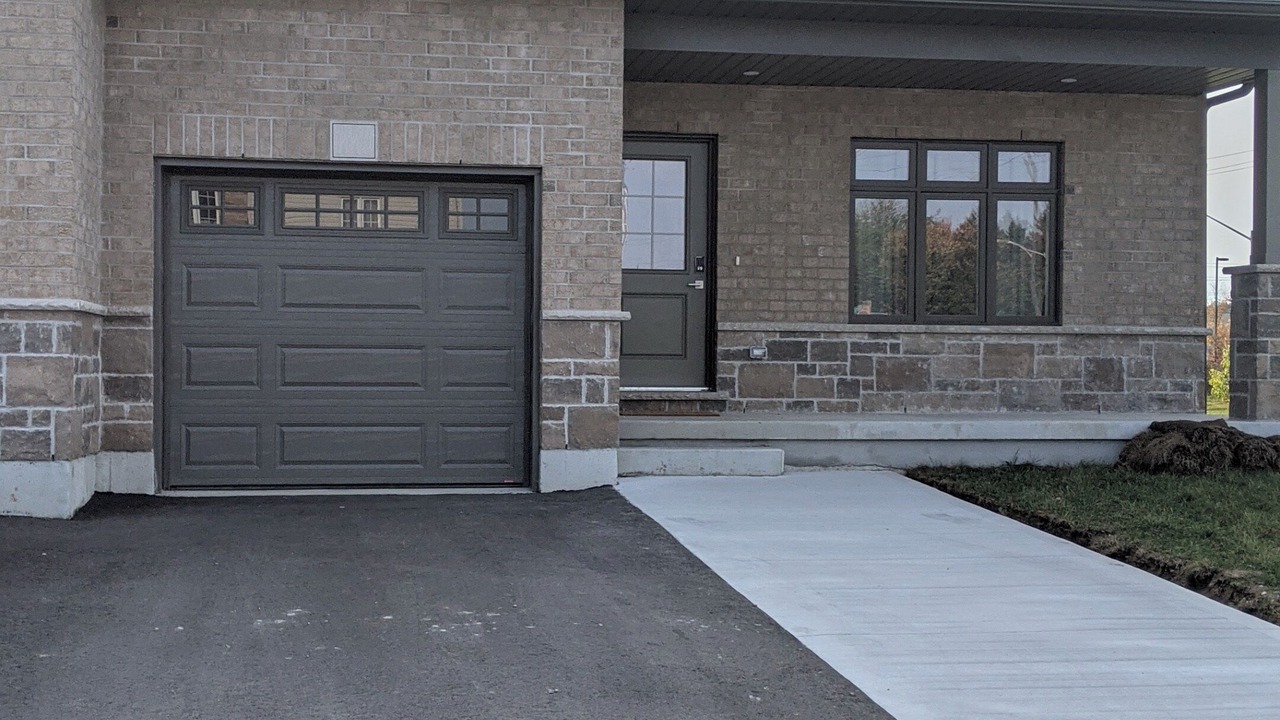 Photo of Outdoor in Highland West