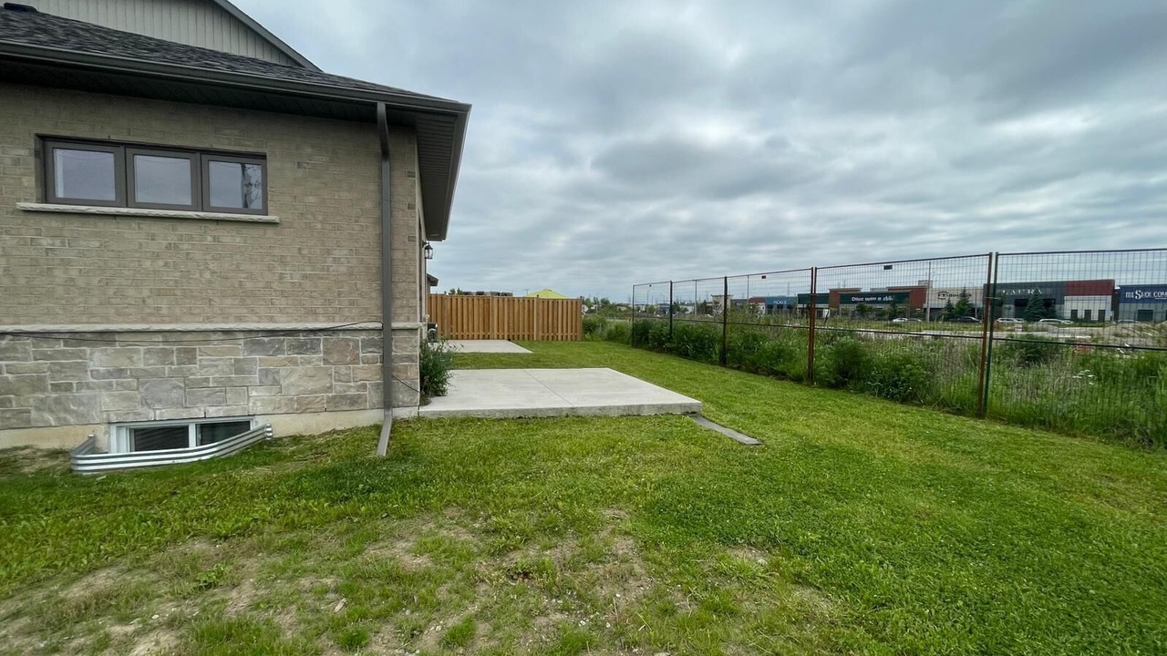 Photo of Outdoor in Highland West