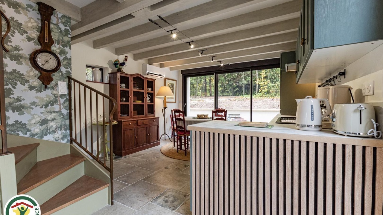 Photo of Others in Les Grandes-Loges