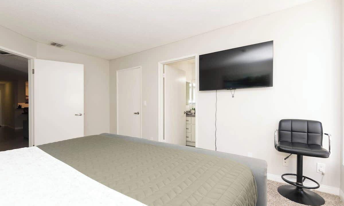 Photo of Bedroom in Hollywood