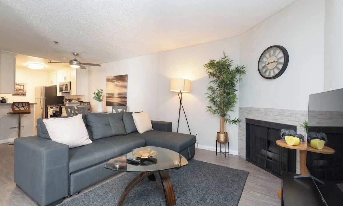 Photo of Livingroom in Hollywood