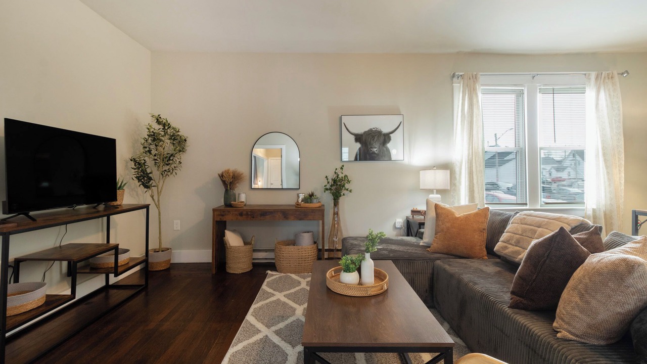 Photo of Livingroom in Groton