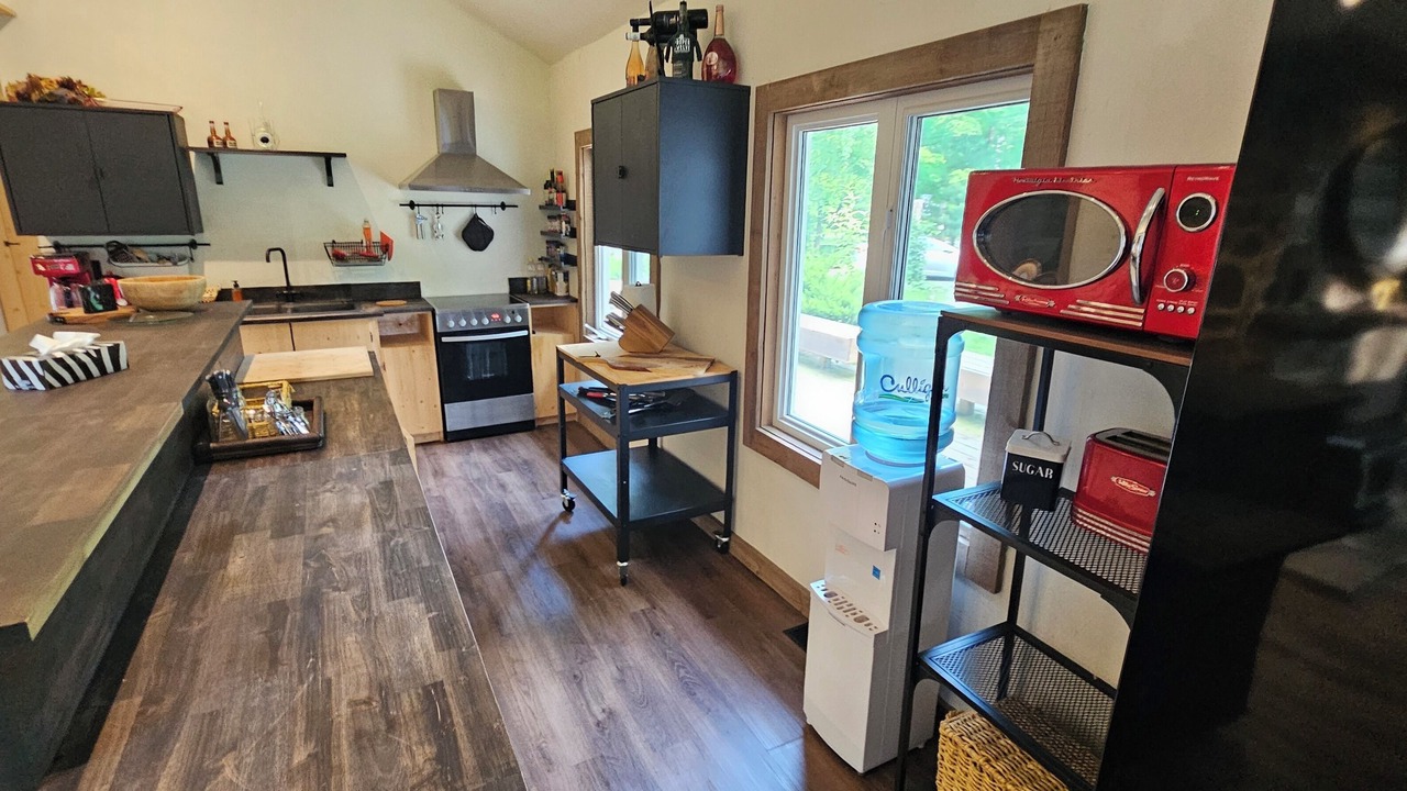 Photo of Kitchen in Big Bay Point