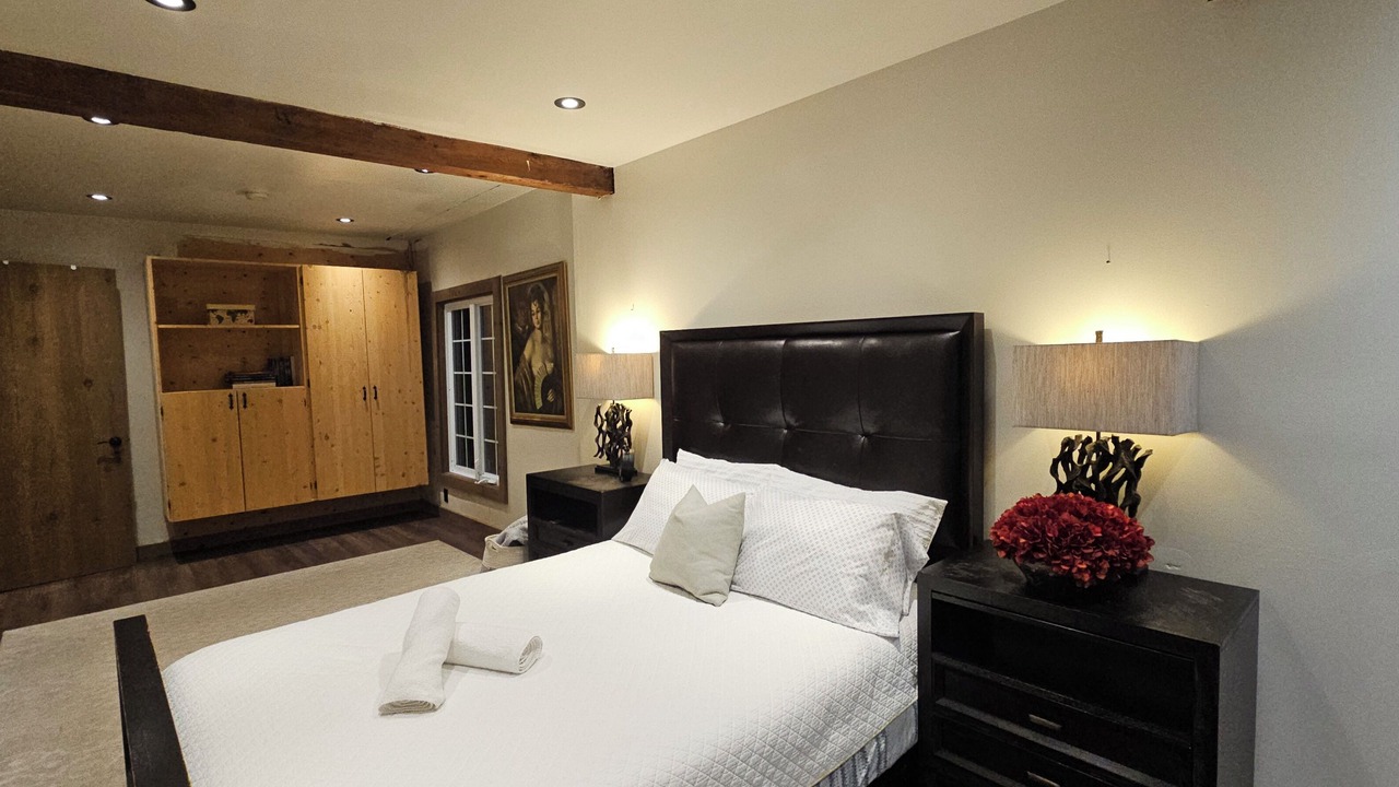 Photo of Bedroom in Big Bay Point