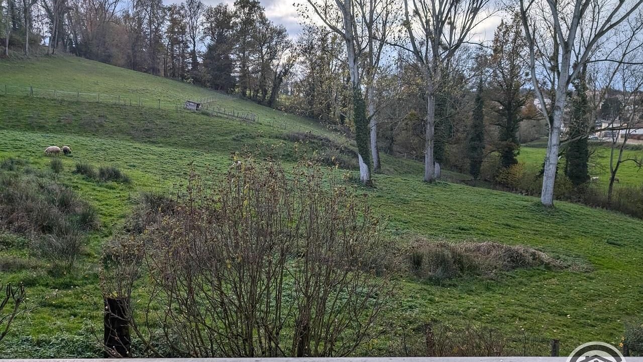 Photo of Outdoor in Chambost-Longessaigne