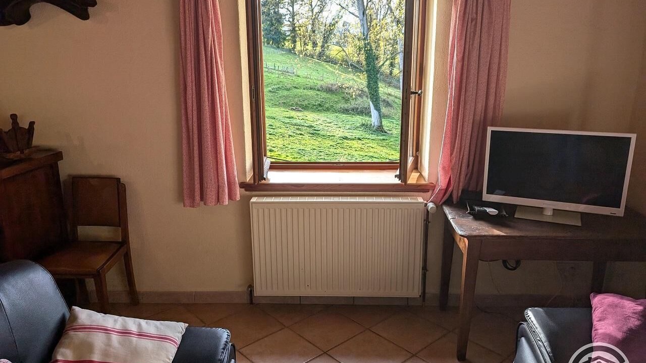 Photo of Livingroom in Chambost-Longessaigne