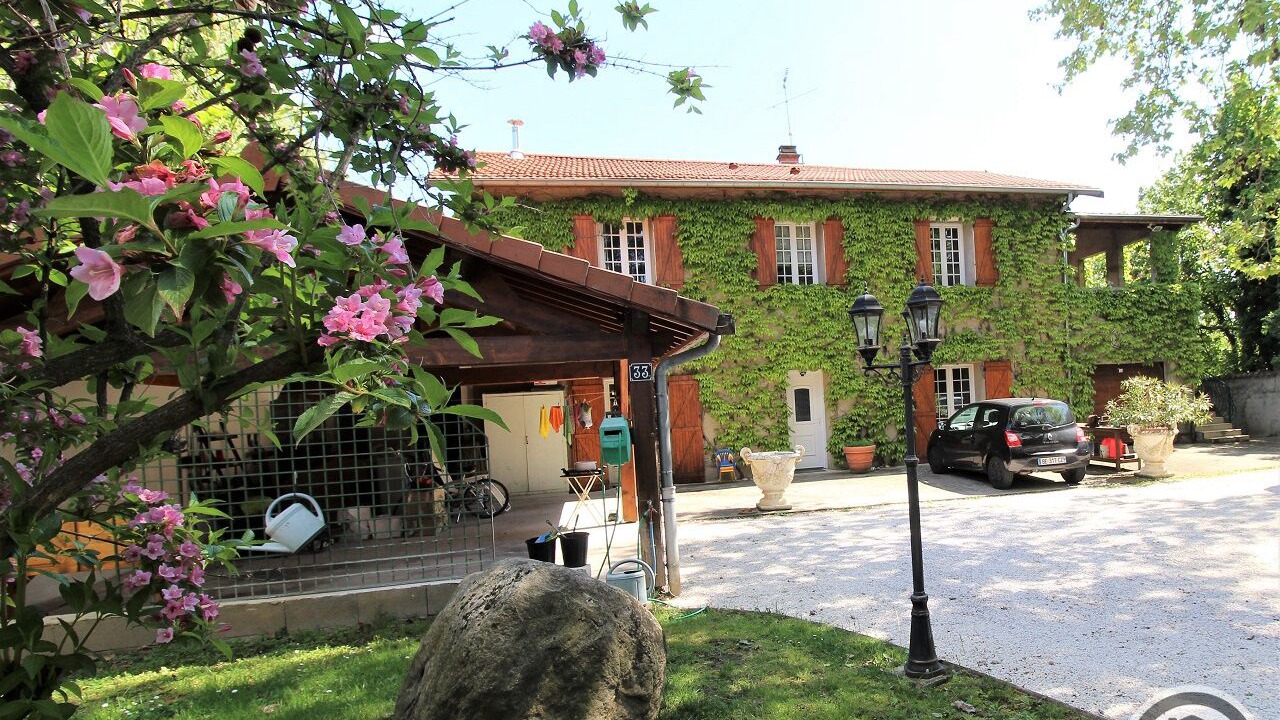 Photo of Outdoor in Saint-Priest