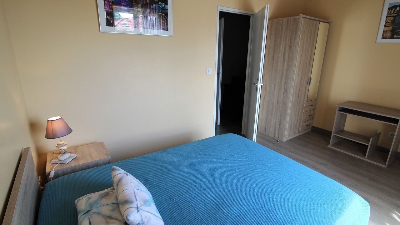 Photo of Bedroom in Saint-Genis-Laval