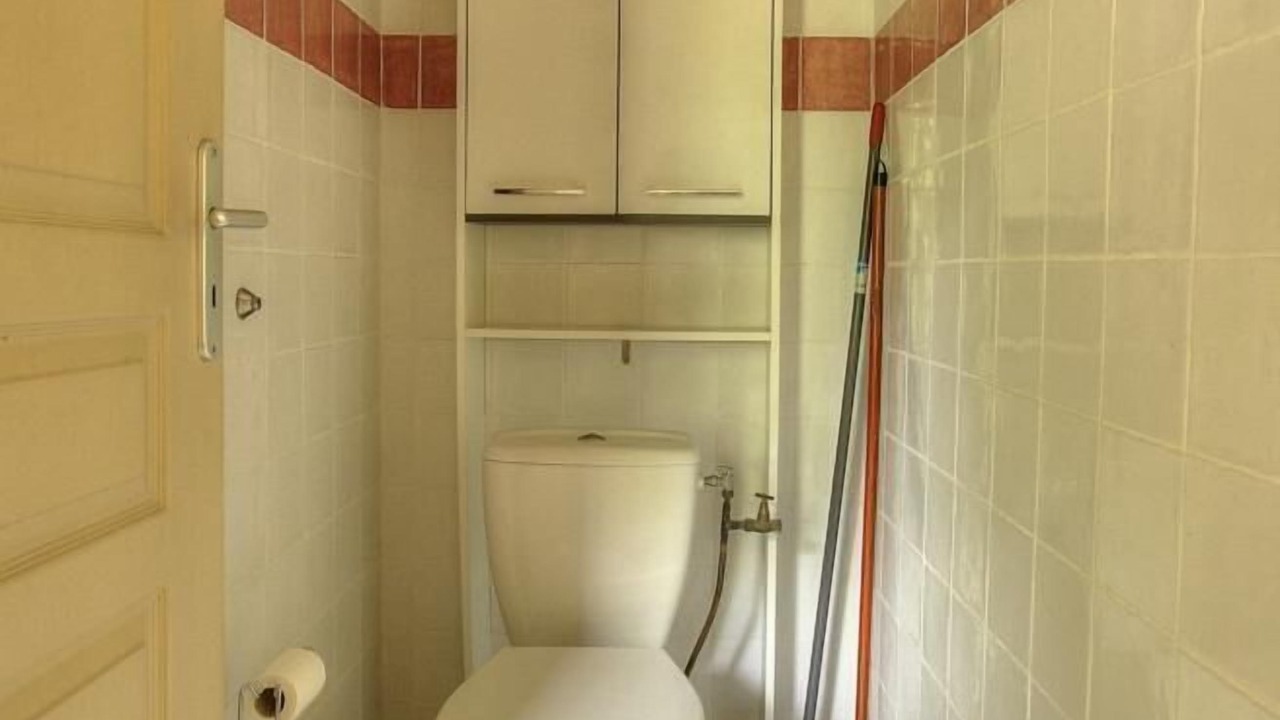 Photo of Bathroom in Arnas