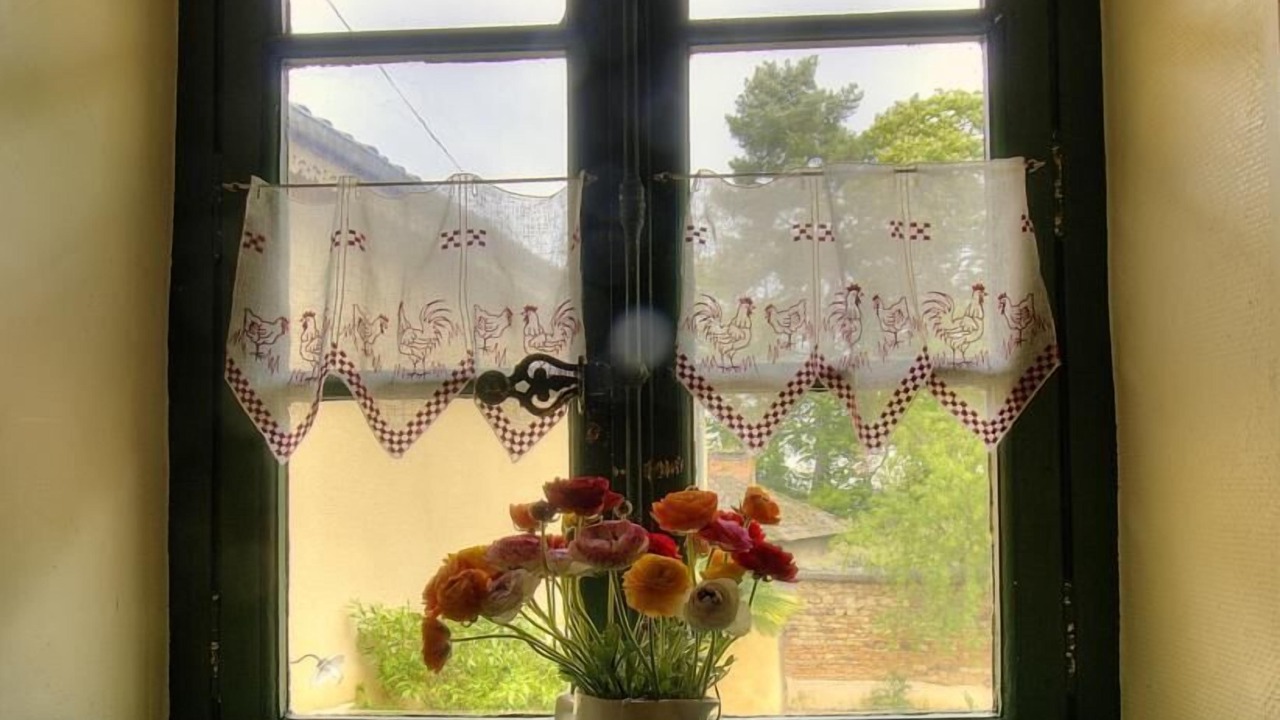 Photo of Others in Arnas