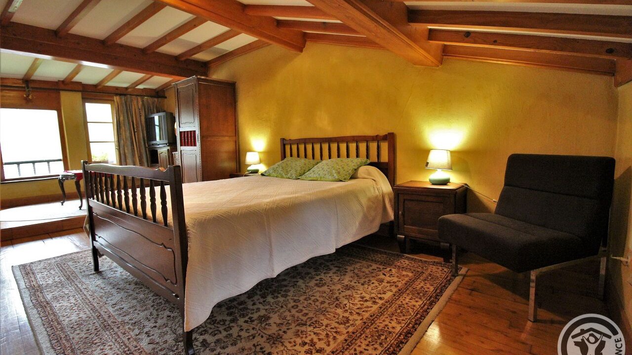 Photo of Bedroom in Bessenay