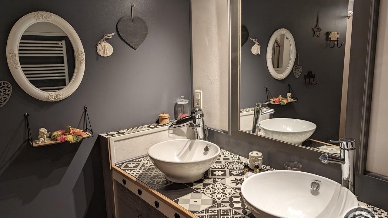 Photo of Bathroom in Vernay