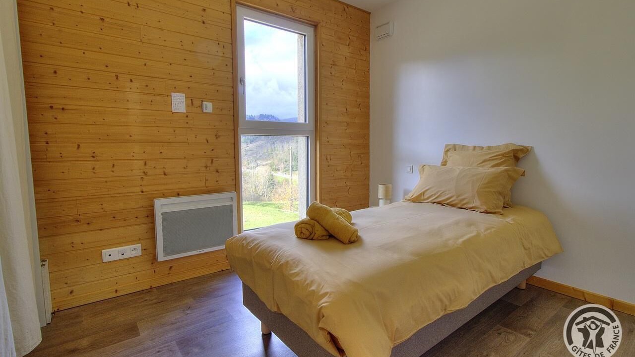 Photo of Bedroom in Saint-Clement-sur-Valsonne
