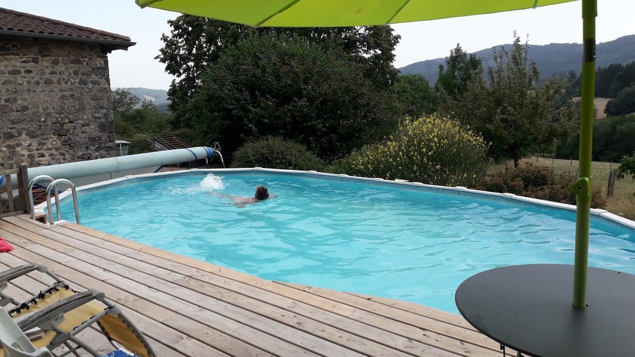 Photo of Outdoor in Poule-les-Echarmeaux