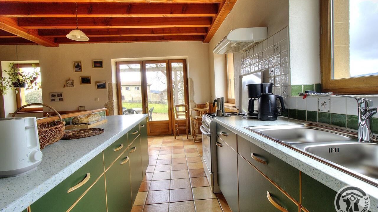 Photo of Kitchen in Poule-les-Echarmeaux