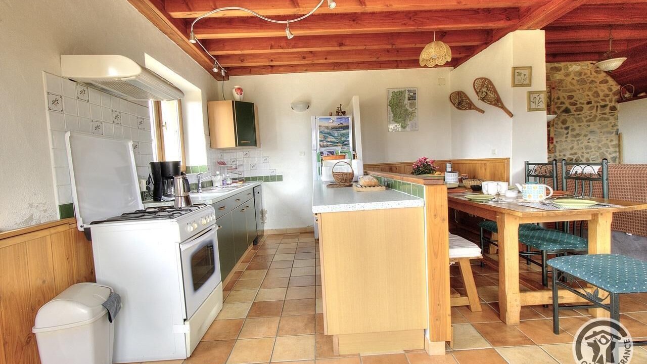 Photo of Kitchen in Poule-les-Echarmeaux