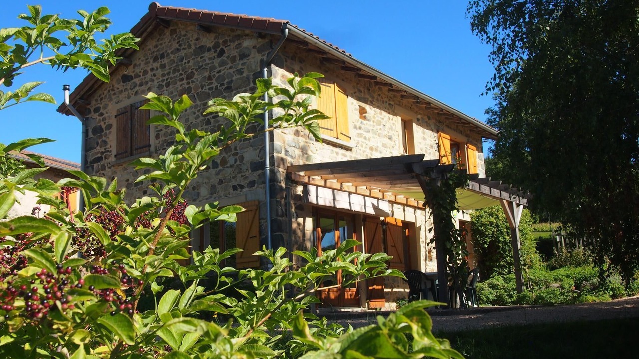 Photo of Outdoor in Poule-les-Echarmeaux