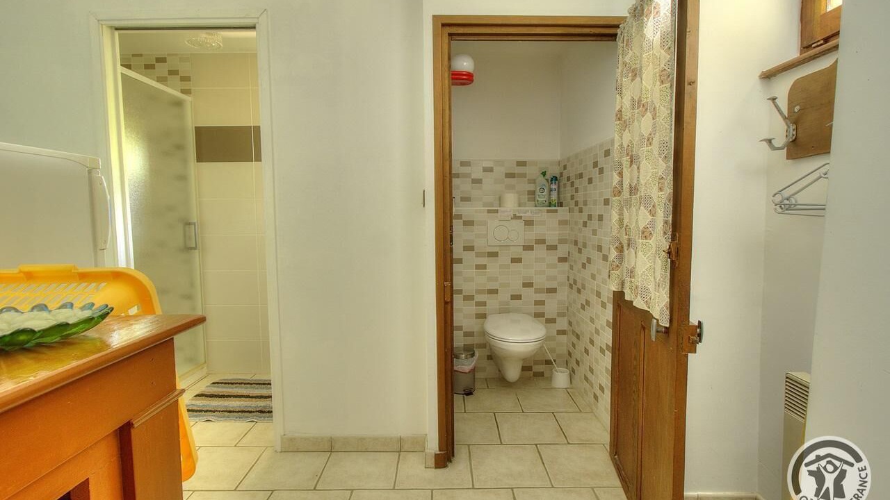 Photo of Bathroom in Affoux