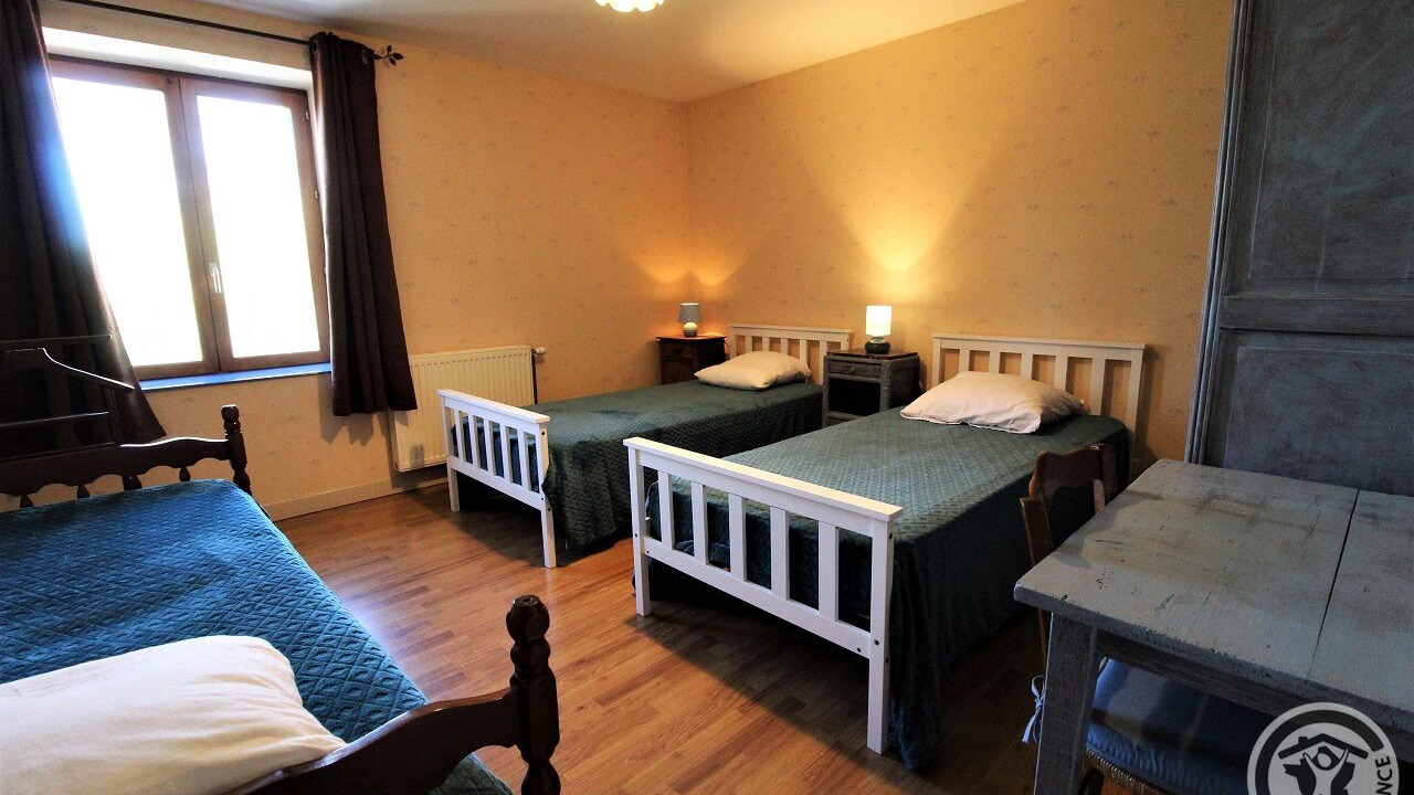 Photo of Bedroom in Longes