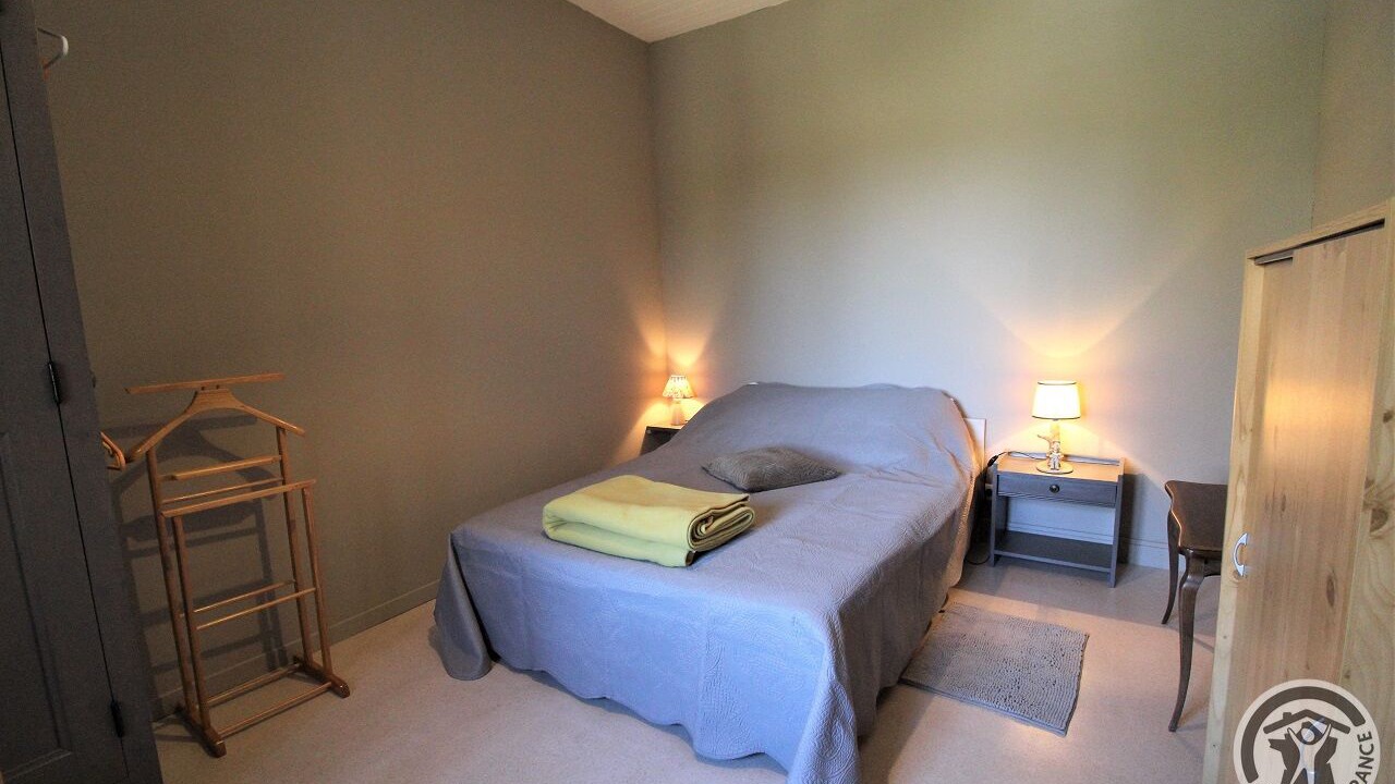 Photo of Bedroom in Longes